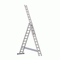 Трехсекционная универсальная лестница алюминиевая Алюмет H3 5311 3x11 ступеней
